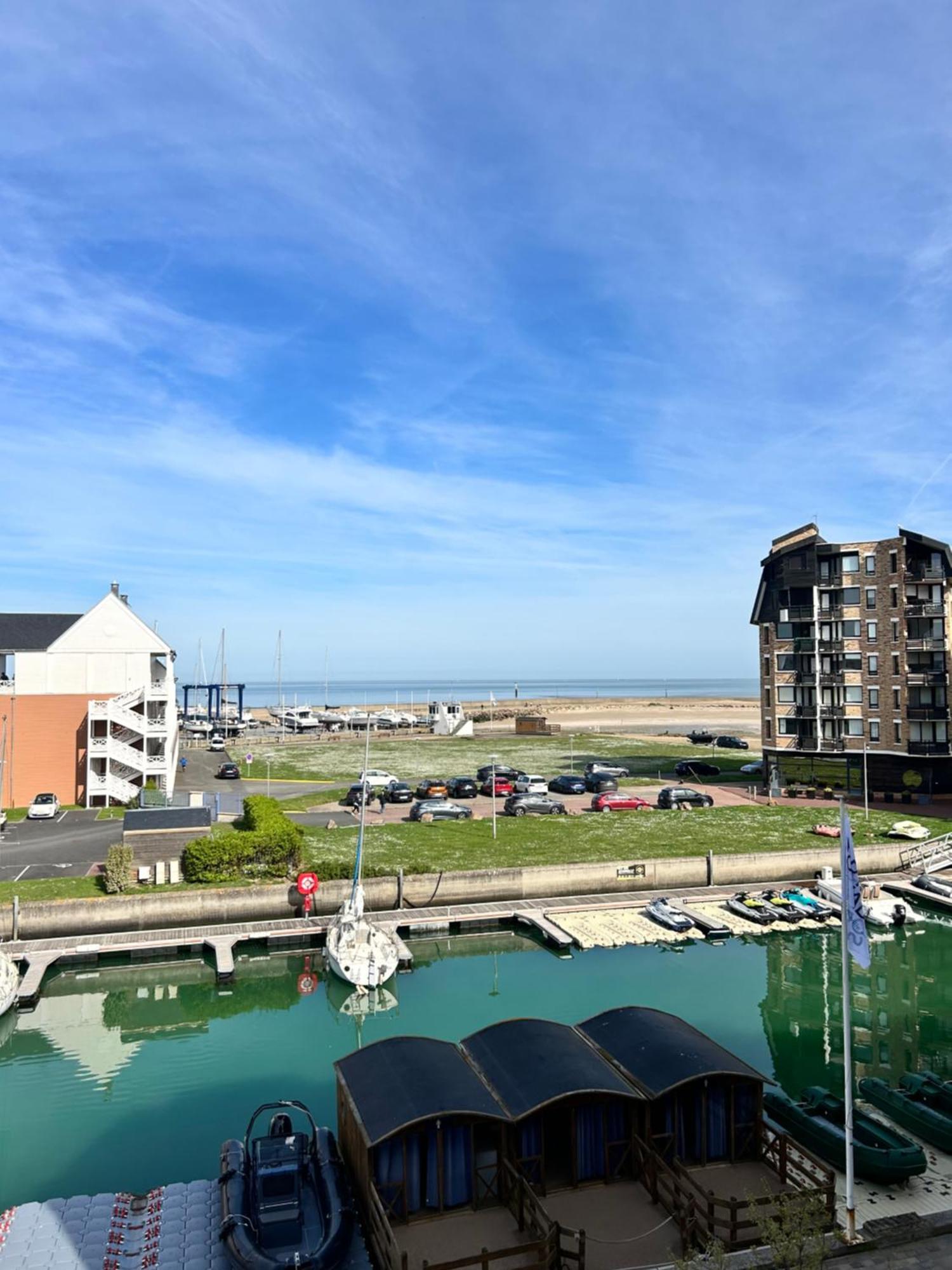 La Marina-Studio, Vue Mer Avec Balneo Deauville Buitenkant foto